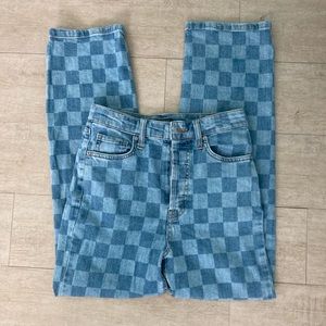 Wild Fable’s straight leg high waisted jeans with a checkered design🤍